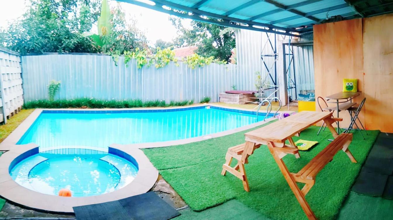 Algira Guest House Gunungbatu Syariah Cimanggu Εξωτερικό φωτογραφία